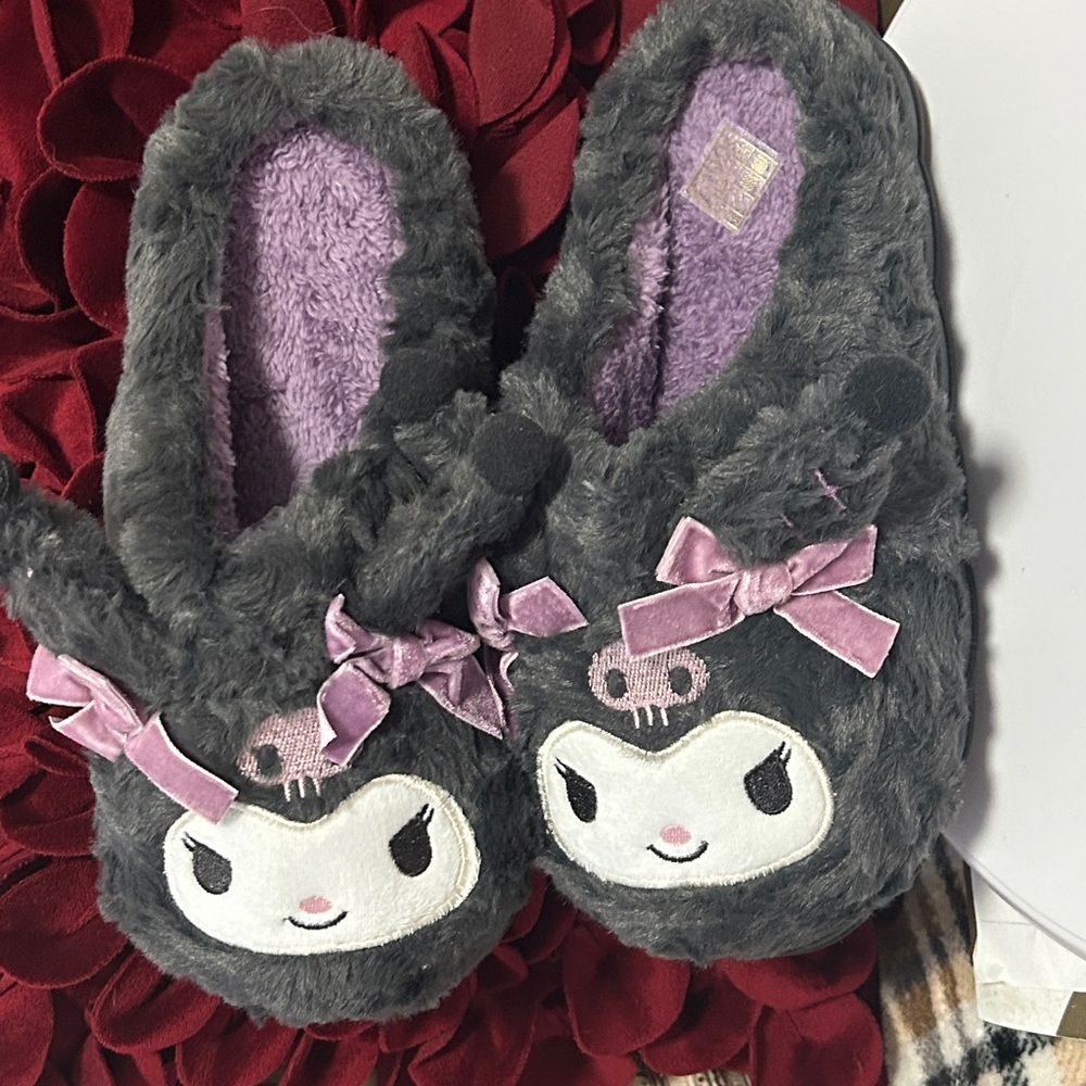 Kuromi Cute Gray and Pink Character Slippers